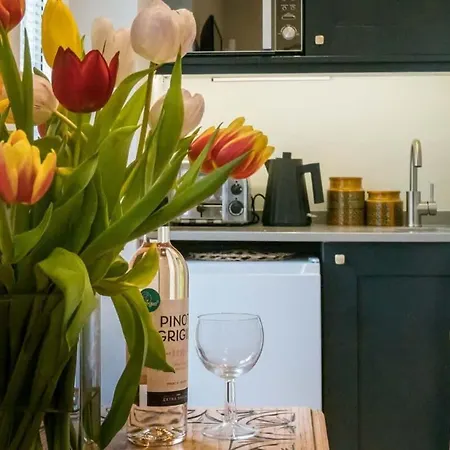 Appartement Cosy, Neuf Et Tout Equipe, A 3Mn A Pied De Paris Clichy Buitenkant foto